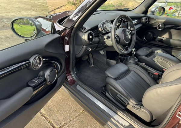 MINI Cooper cena 89900 przebieg: 13000, rok produkcji 2019 z Łaskarzew małe 436